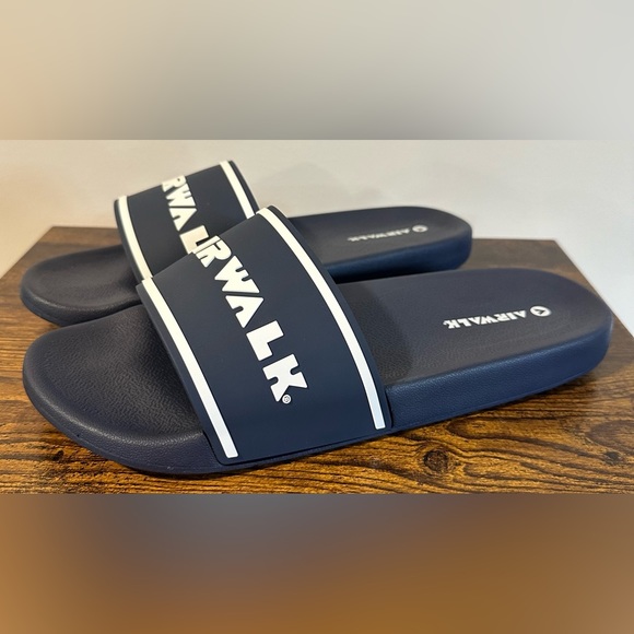 Airwalk Men’s S013-J Navy Slide Sandal  NWT Various Sizes - Picture 1 of 6